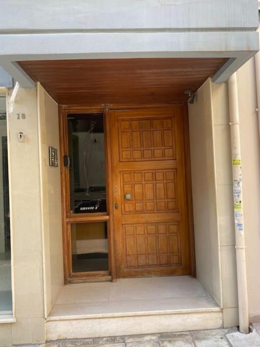 Central Studio In Downtown Heraklion Exteriör bild